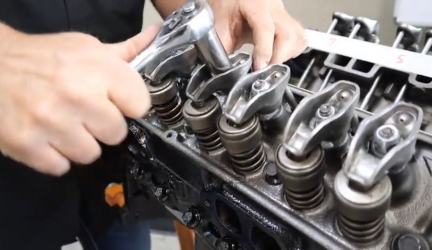 Understanding the Role of Rocker Arms in an Engine